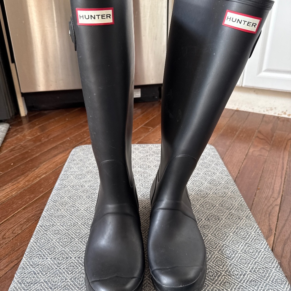 Hunter Black Tall Rain Boots